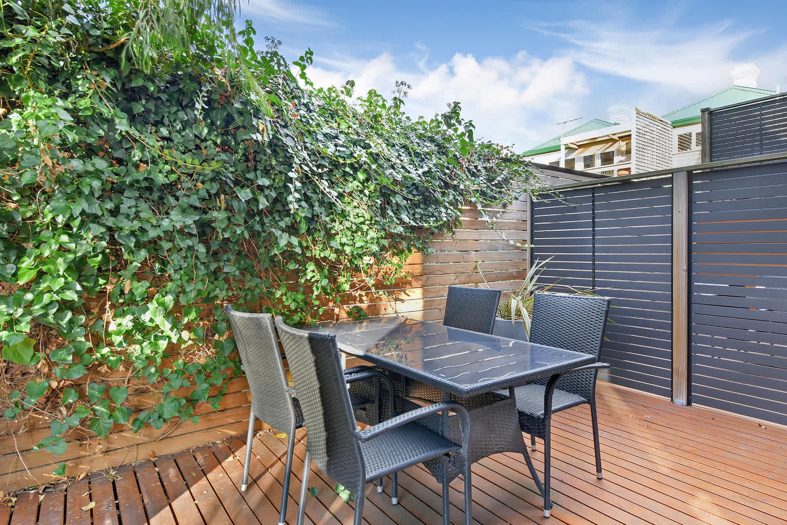 Furnished 2 Bedroom Rental in Sandy Bay