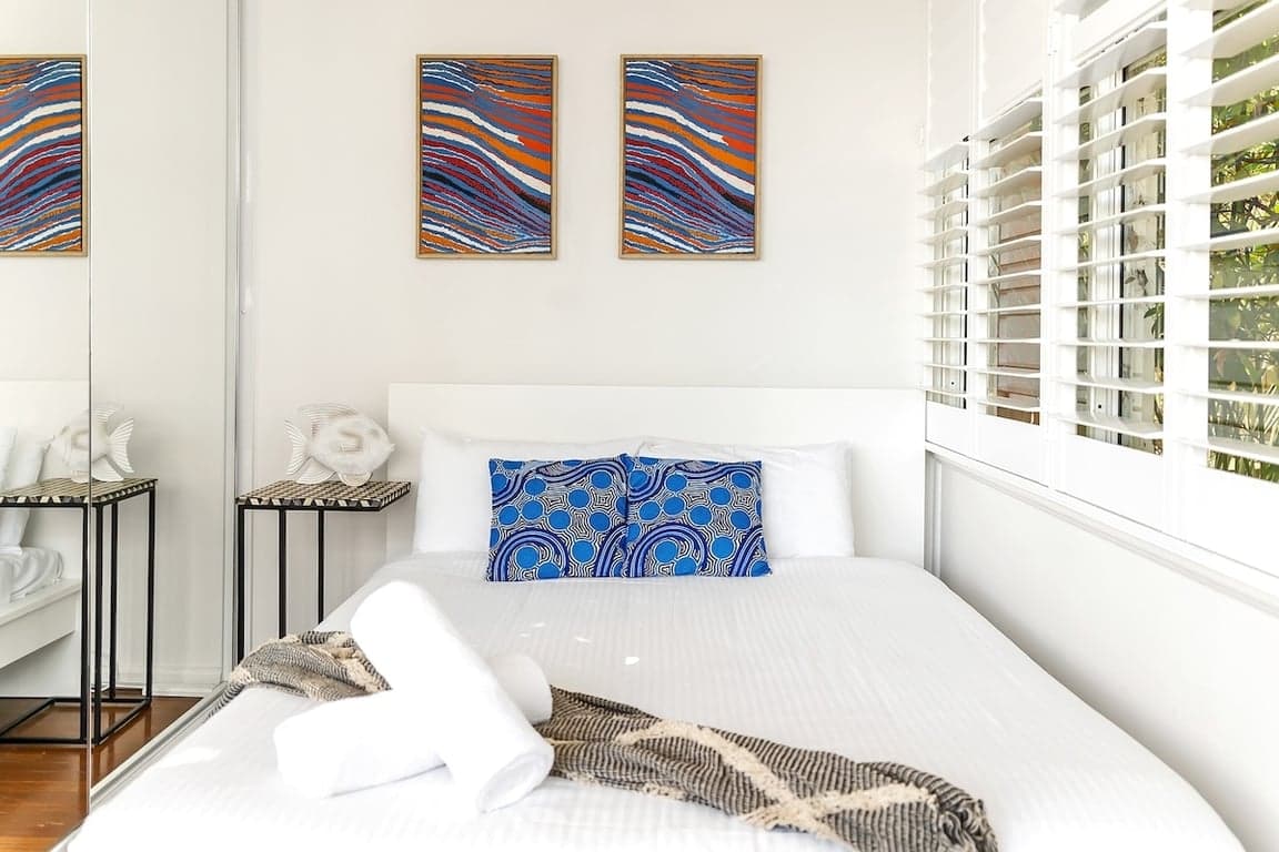Furnished 2 Bedroom House in Neutral Bay