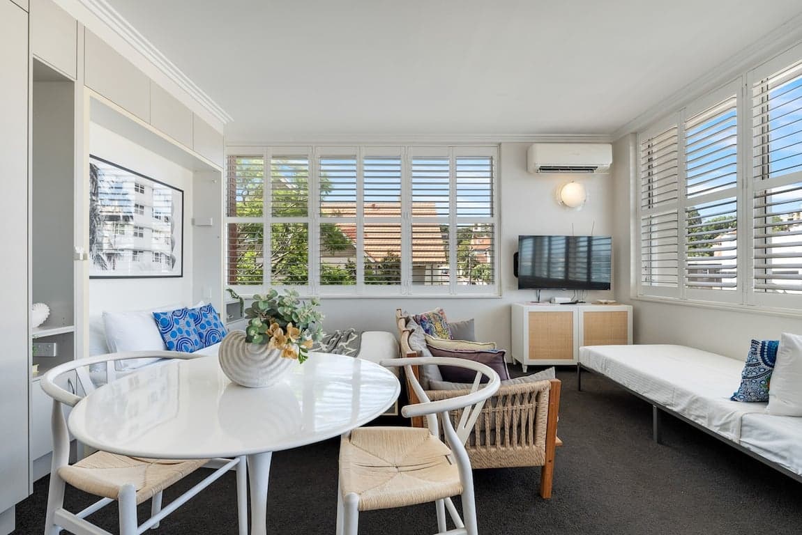 Furnished 2 Bedroom House in Neutral Bay