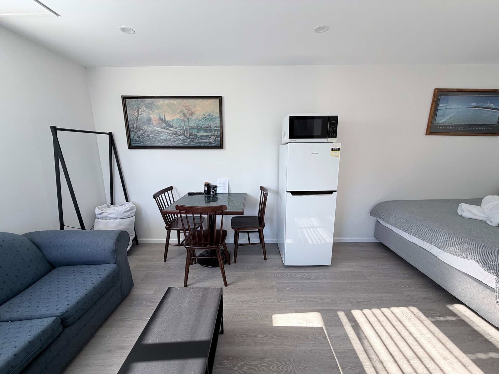 Furnished 1 Bedroom Rental in Claremont