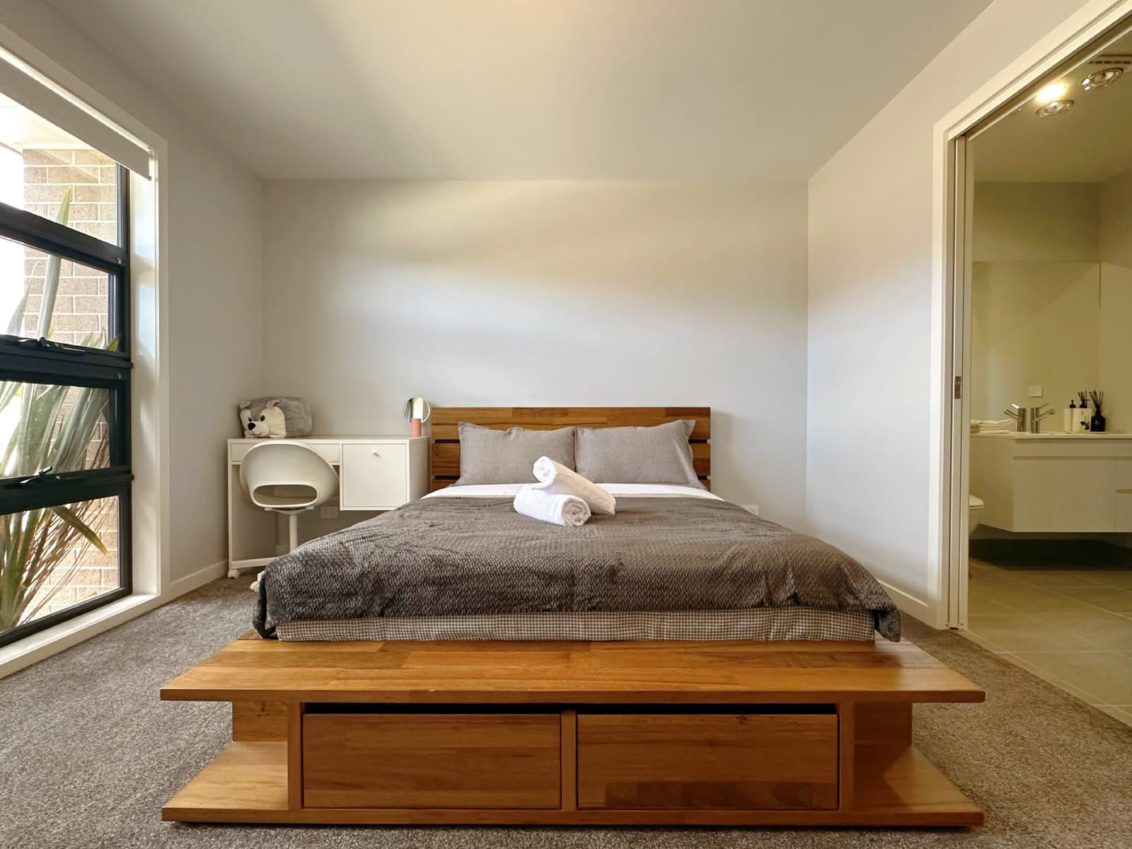 Furnished 3 Bedroom House in Kingston