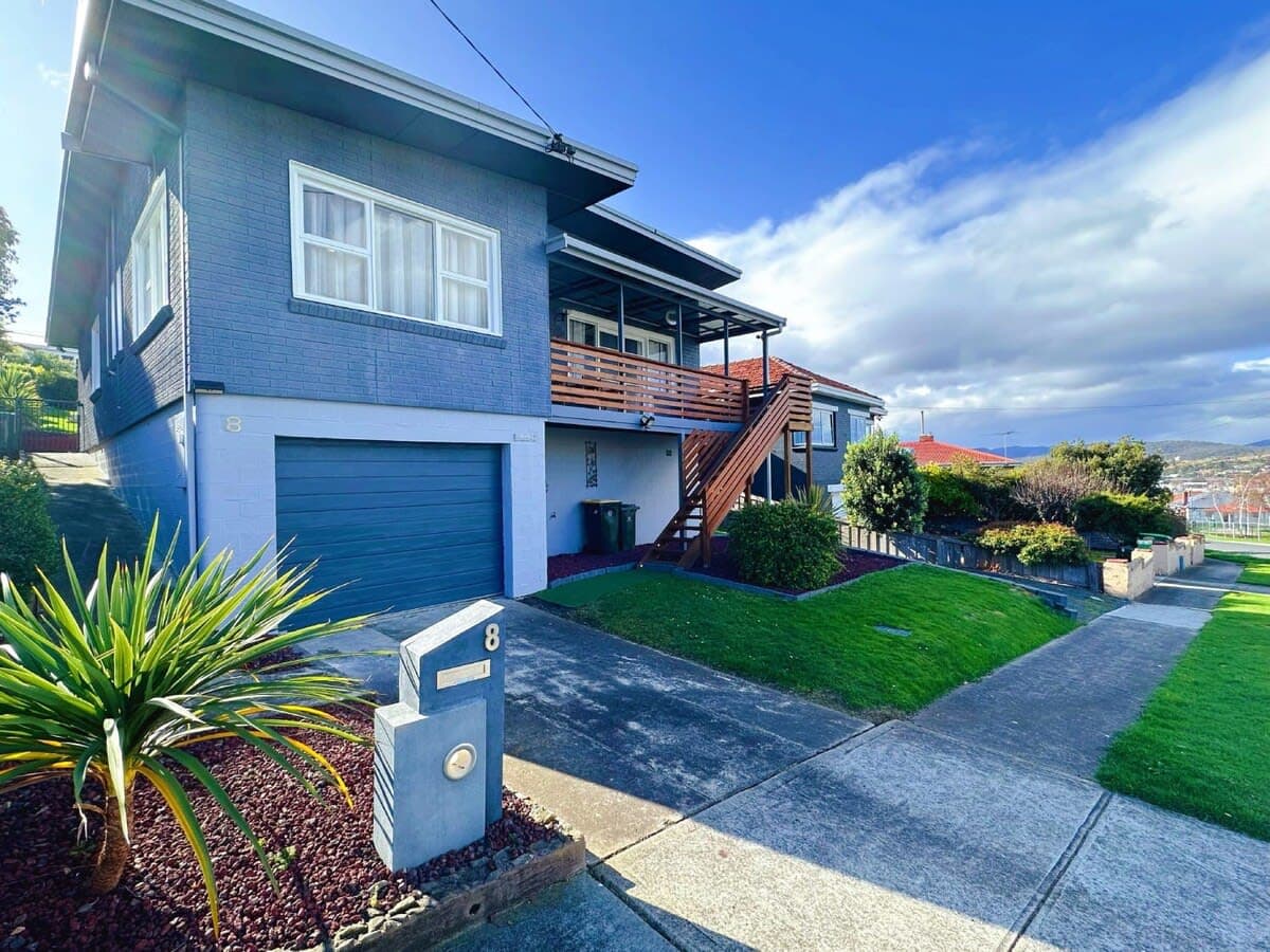 Furnished 3 Bedroom House in Moonah