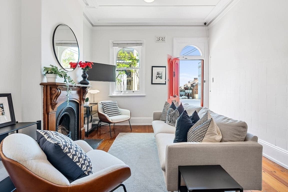 Furnished 3 Bedroom House in Millers Point