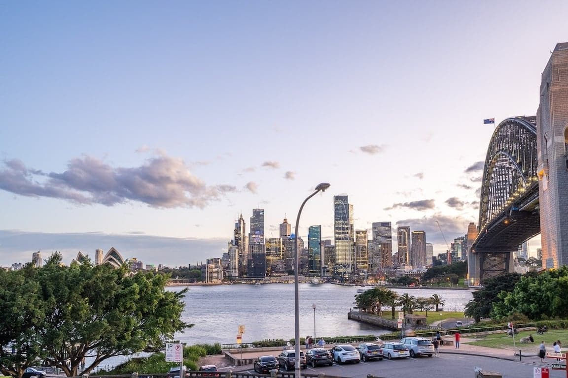 Furnished 2 Bedroom House in Kirribilli