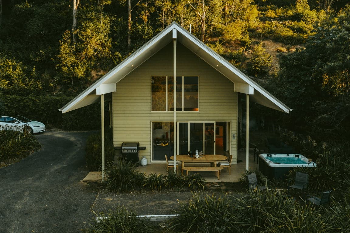 Furnished 3 Bedroom House in Kangaroo Valley