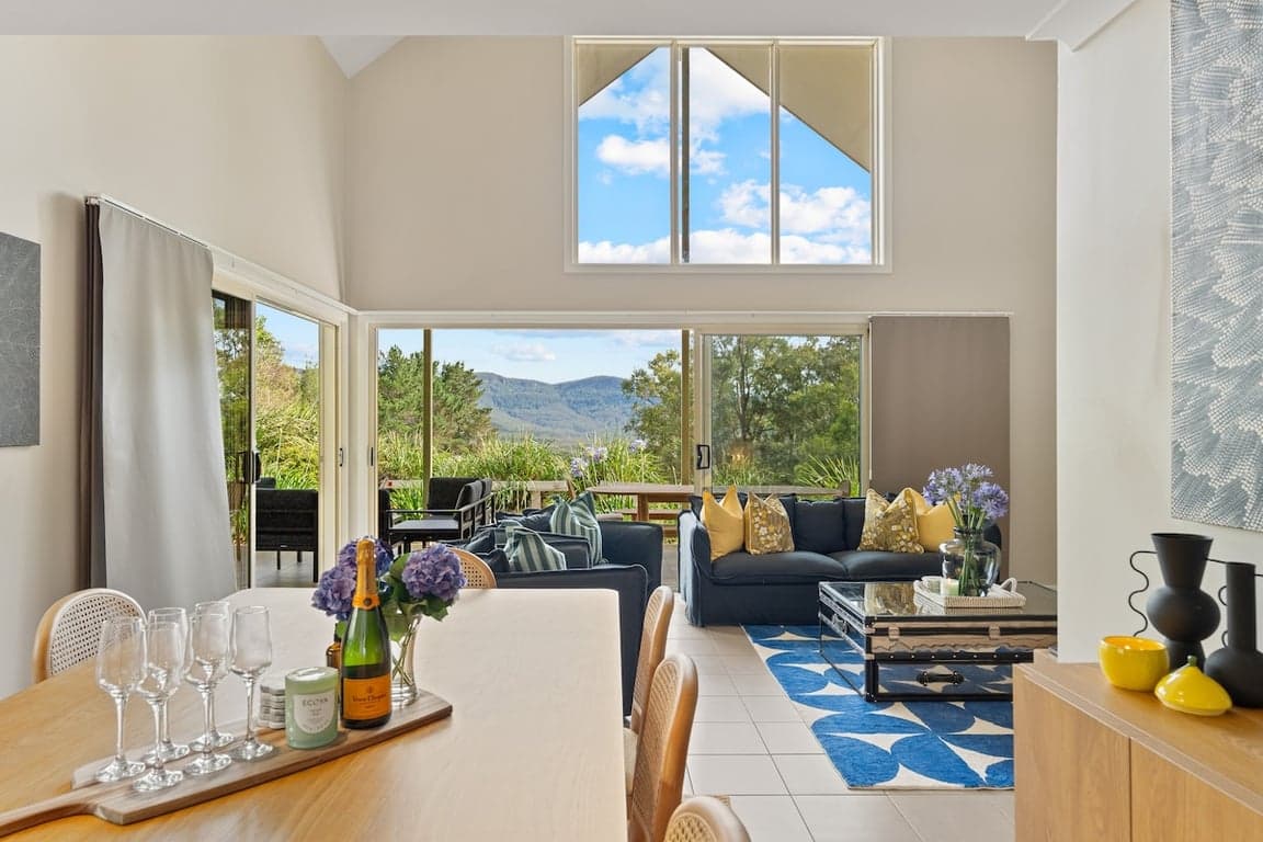 Furnished 3 Bedroom House in Kangaroo Valley