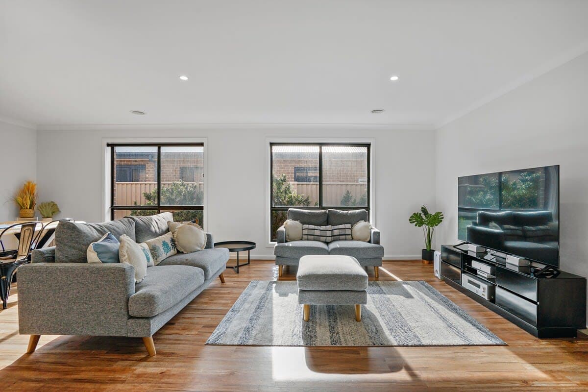 Furnished 3 Bedroom House in Golden Point