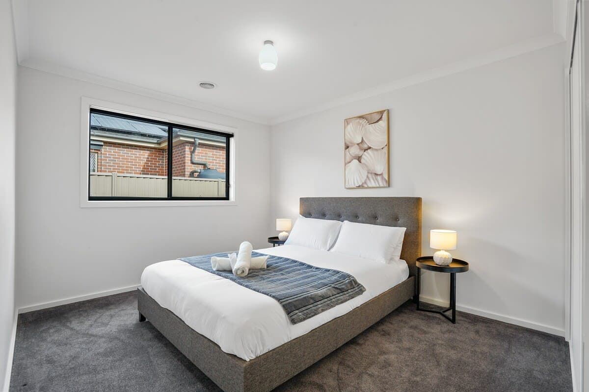 Furnished 3 Bedroom House in Golden Point
