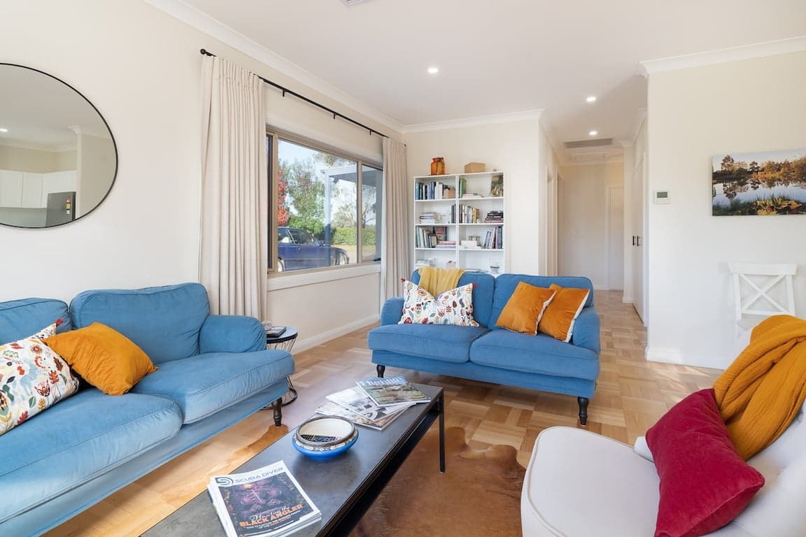 Furnished 2 Bedroom House in Glenquarry