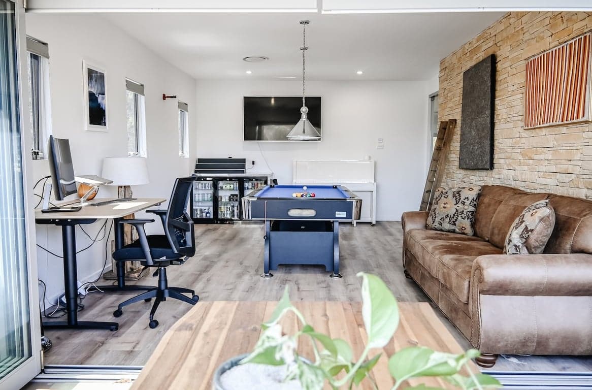 Furnished 4 Bedroom House in Murrays Beach