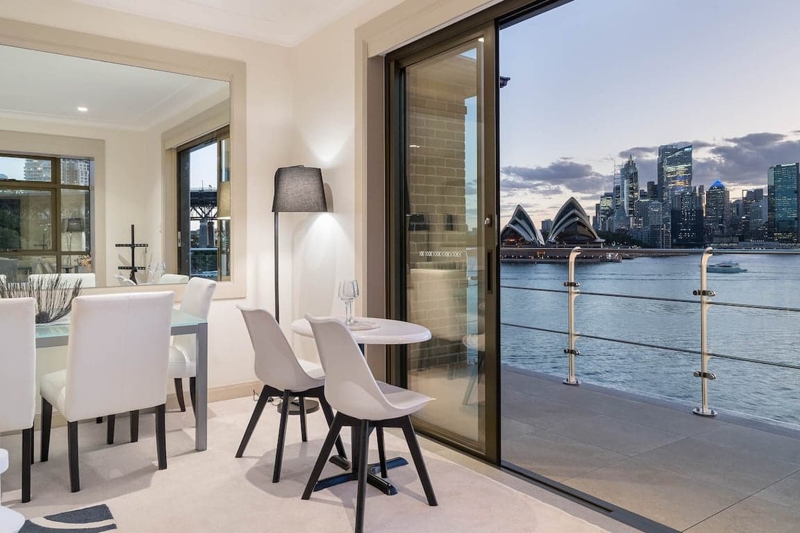 Furnished 2 Bedroom House in Kirribilli
