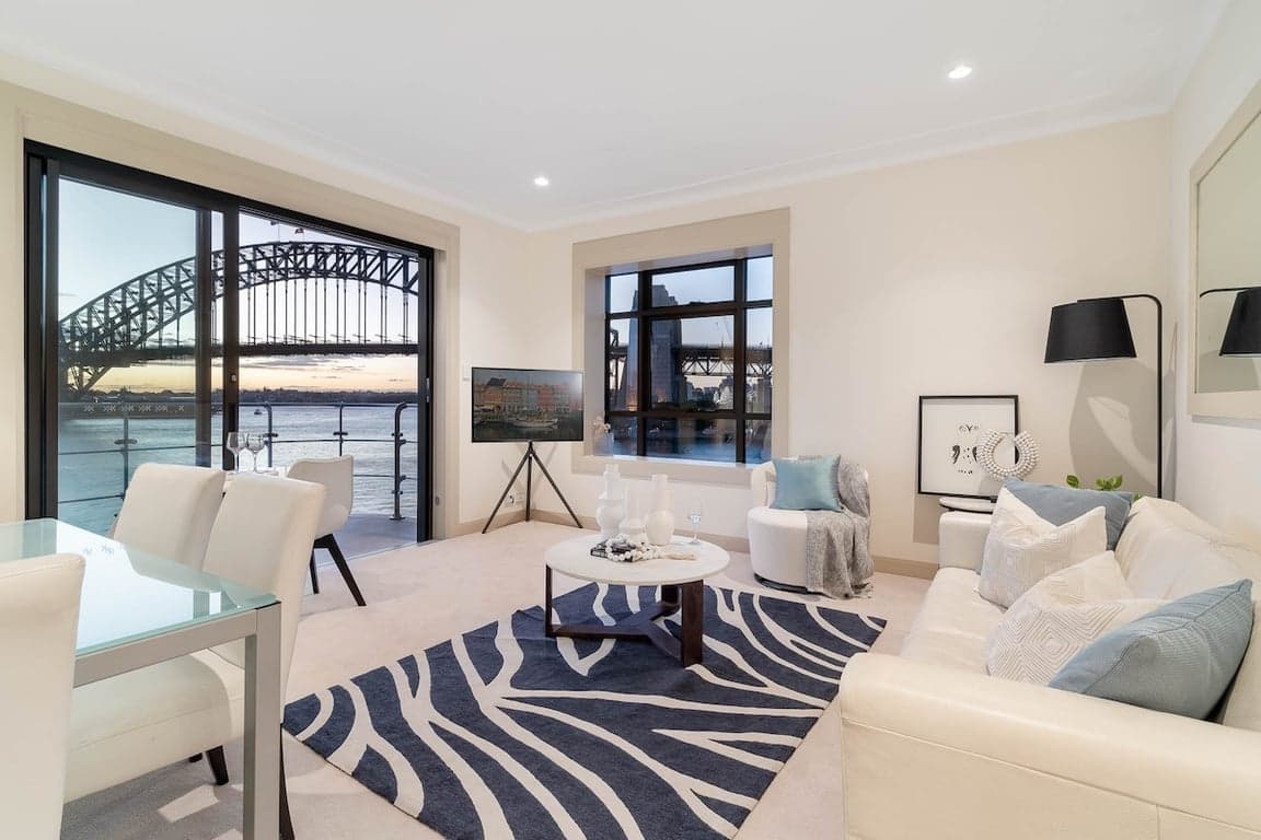 Furnished 2 Bedroom House in Kirribilli