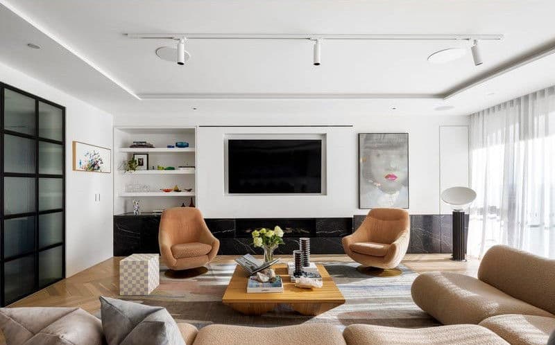Furnished 3 Bedroom Apartment in St Kilda