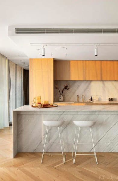 Furnished 3 Bedroom Apartment in St Kilda