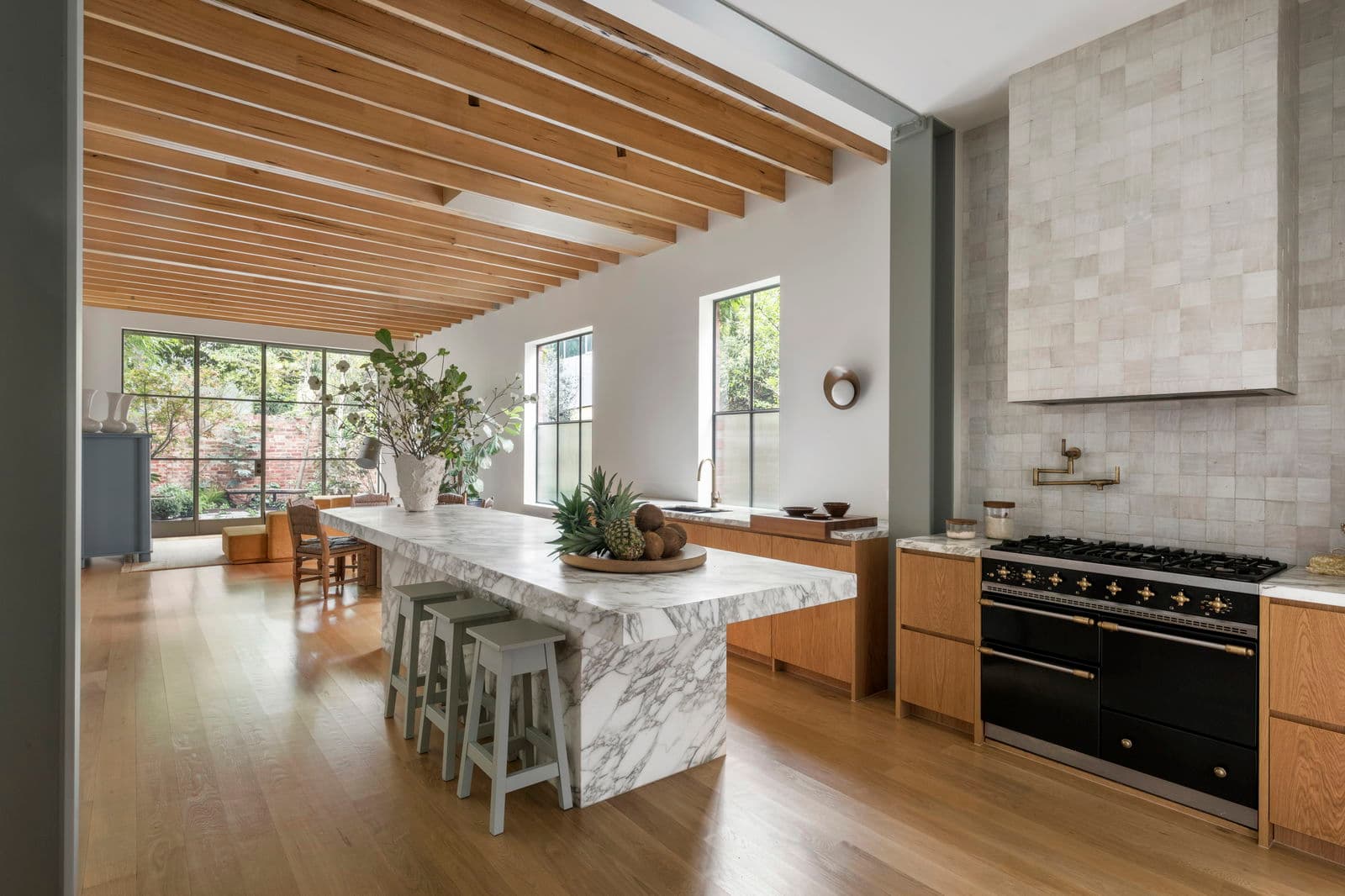Furnished 3 Bedroom House in South Yarra
