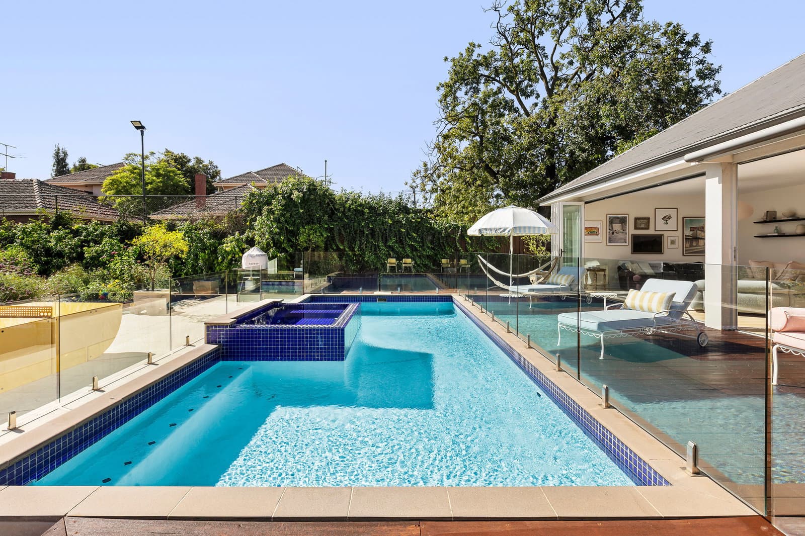 Furnished 4 Bedroom House in Hawthorn