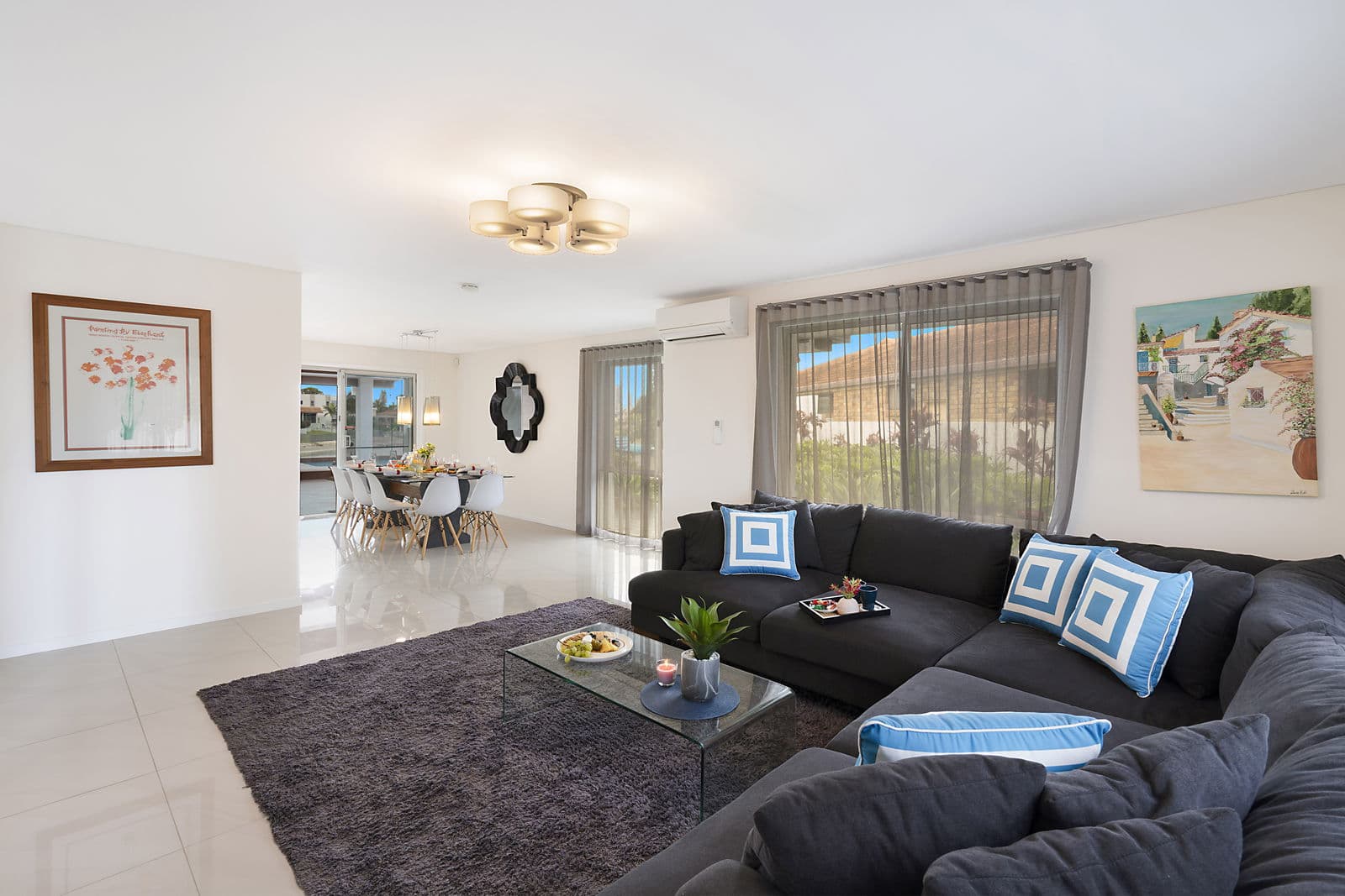 Furnished 5 Bedroom House in Broadbeach Waters