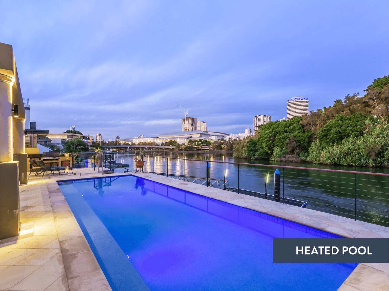 Furnished 6 Bedroom House in Broadbeach Waters