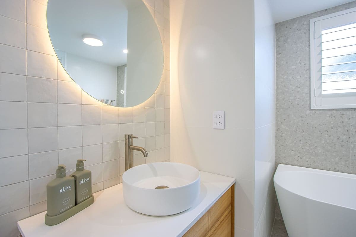 Furnished 2 Bedroom House in Hastings Point