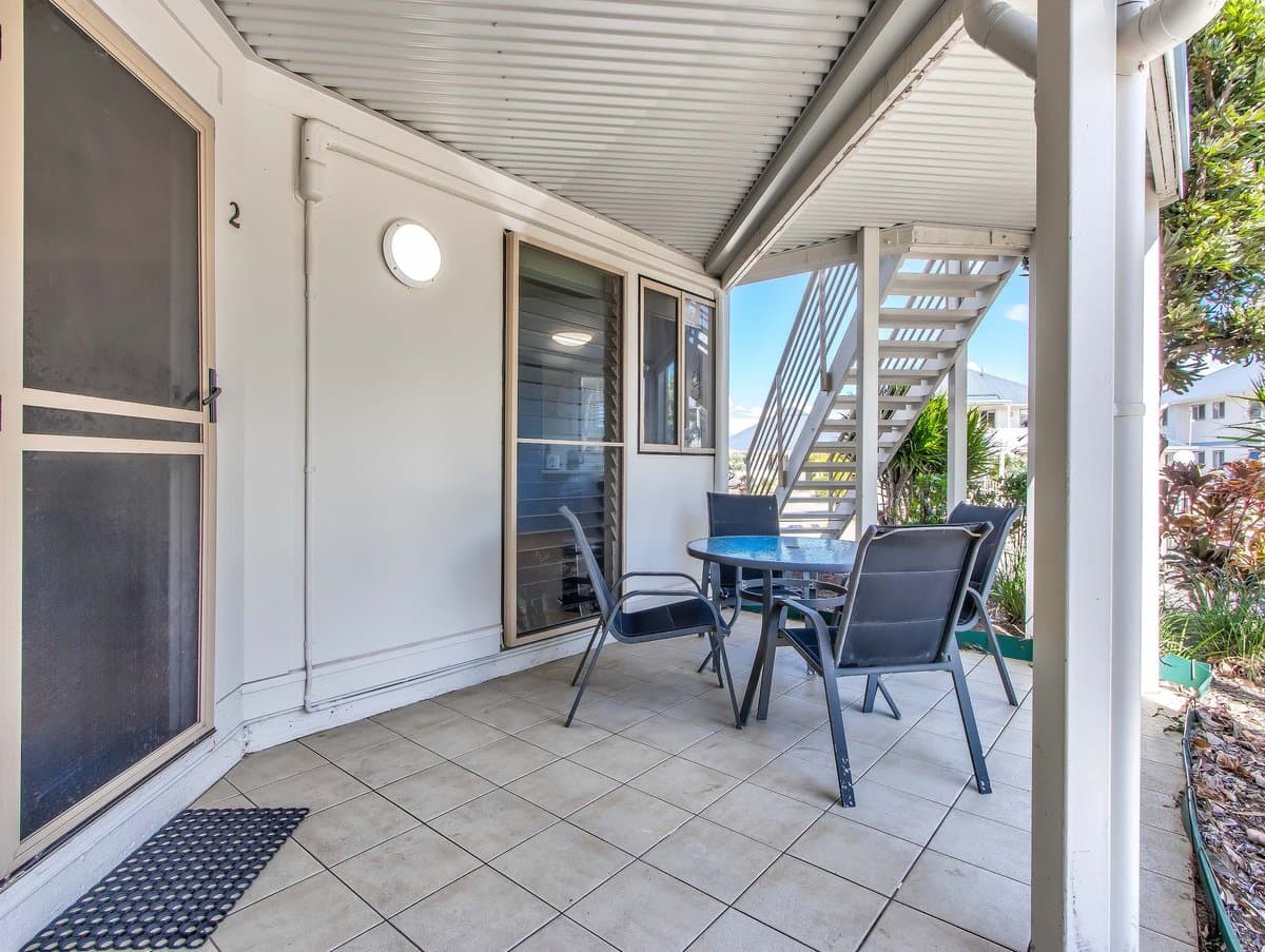 Furnished 2 Bedroom House in Hastings Point