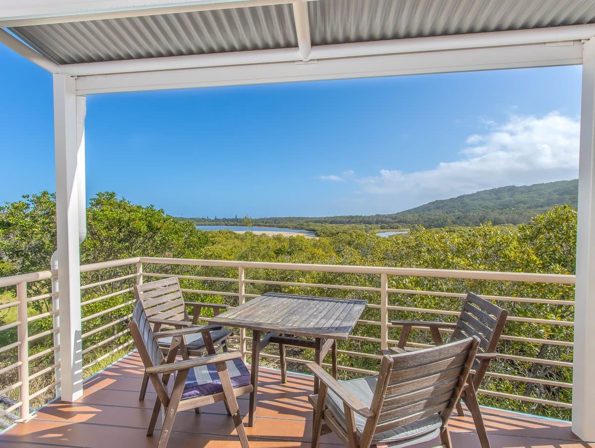 Furnished 2 Bedroom House in Hastings Point