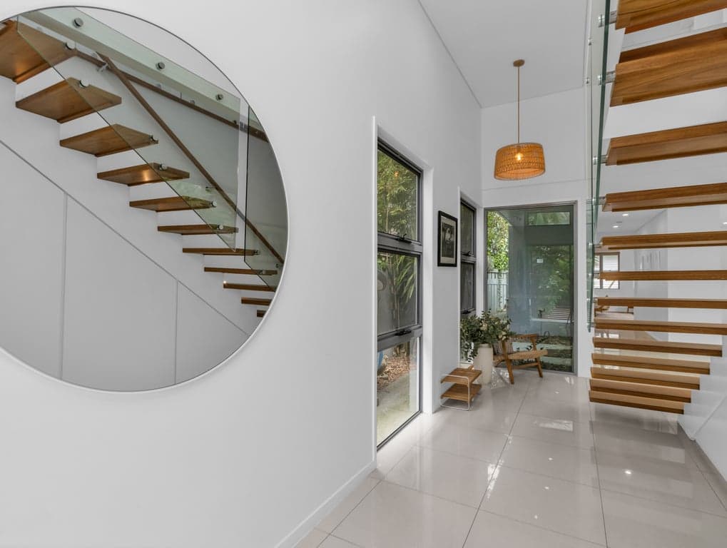 Furnished 4 Bedroom House in Casuarina