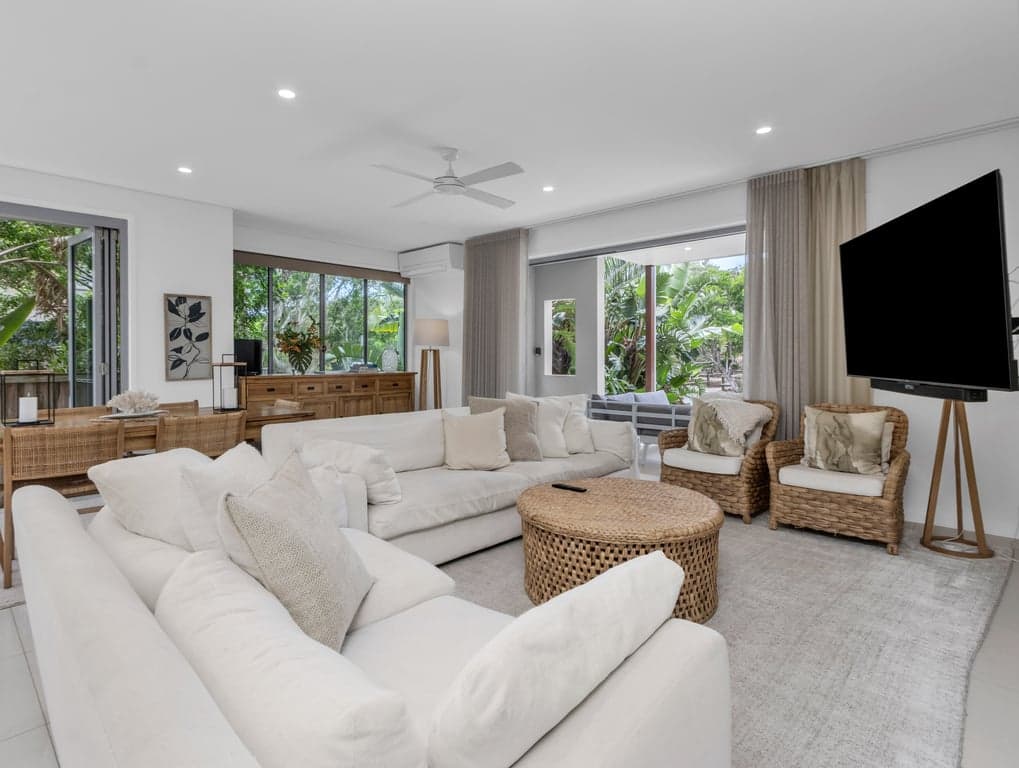 Furnished 4 Bedroom House in Casuarina