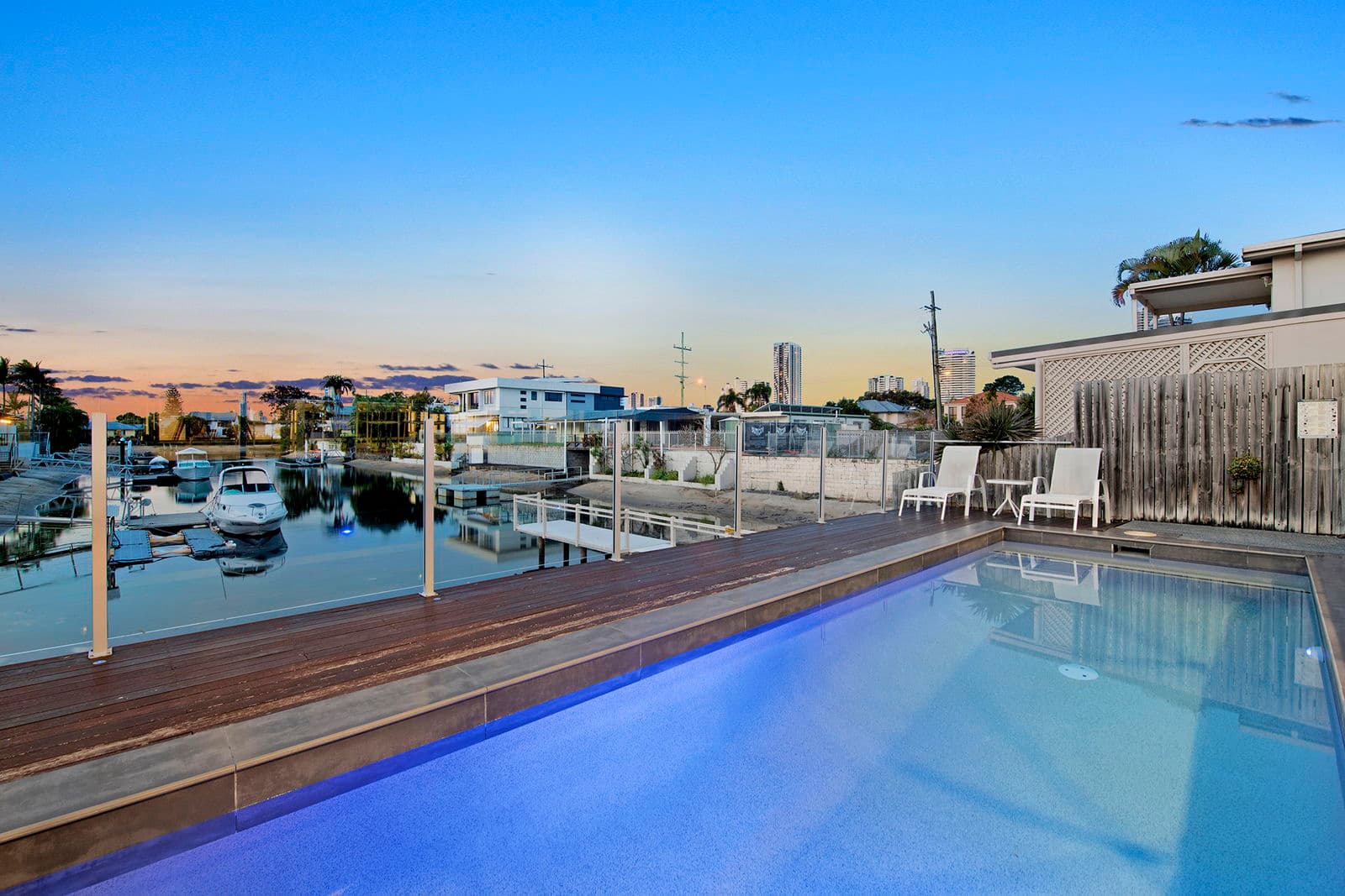 Furnished 5 Bedroom House in Broadbeach Waters