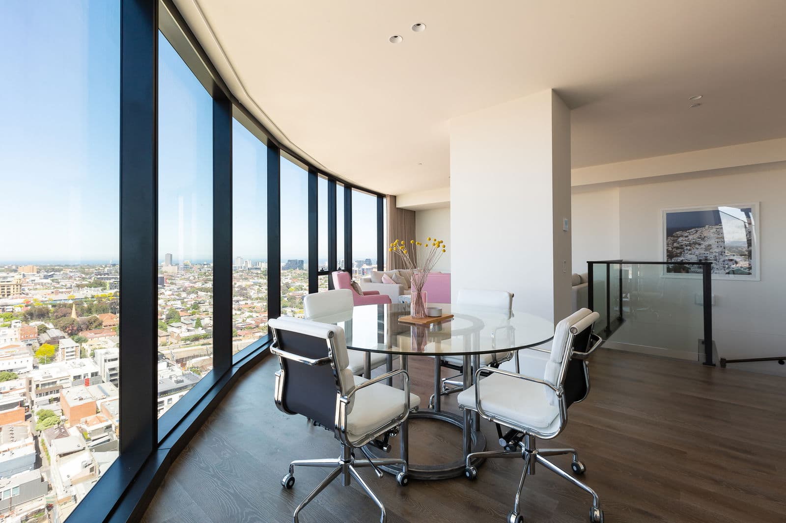 Furnished 2 Bedroom Apartment in South Yarra