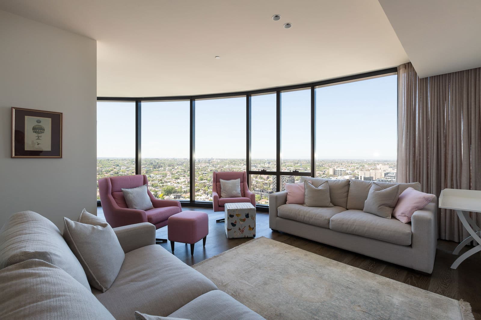 Furnished 2 Bedroom Apartment in South Yarra