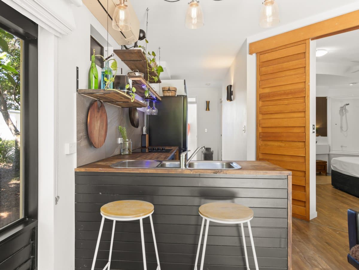 Furnished 2 Bedroom House in Casuarina