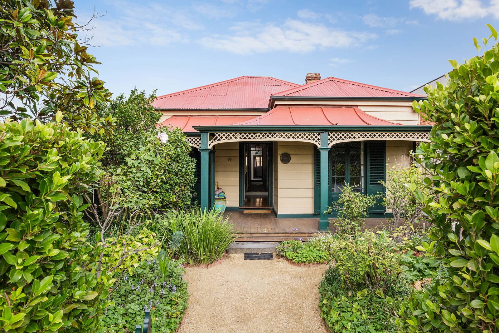 Furnished 4 Bedroom House in Richmond