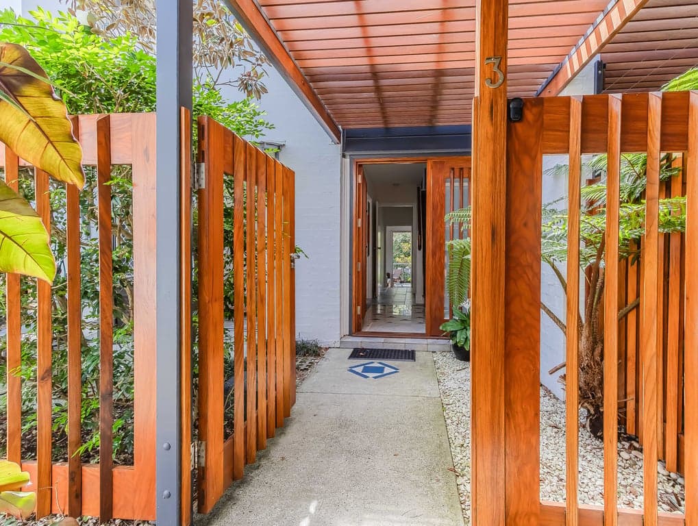Furnished 2 Bedroom House in Fingal Head