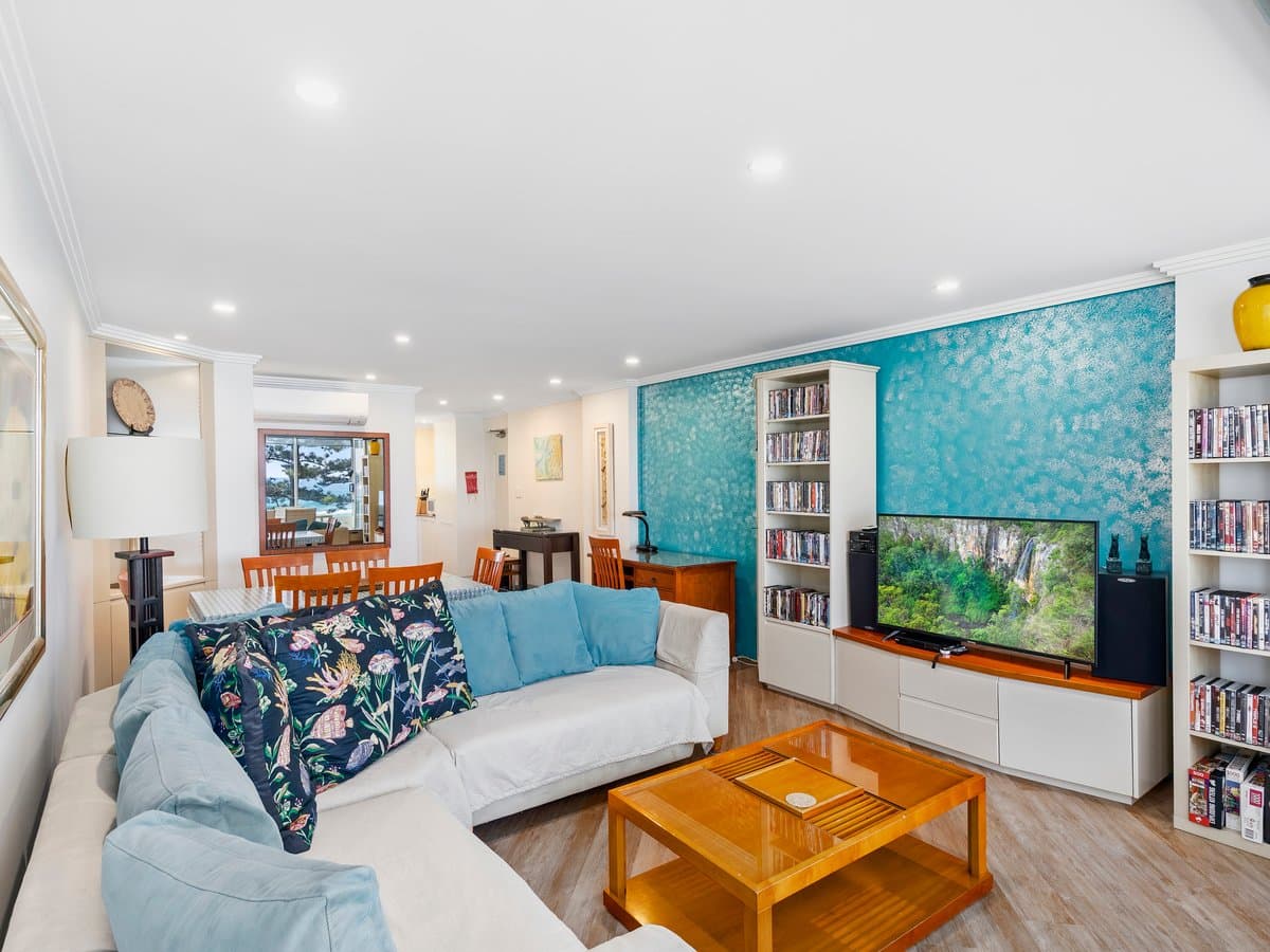 Furnished 2 Bedroom House in Burleigh Heads
