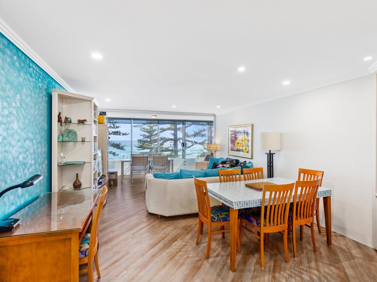 Furnished 2 Bedroom House in Burleigh Heads