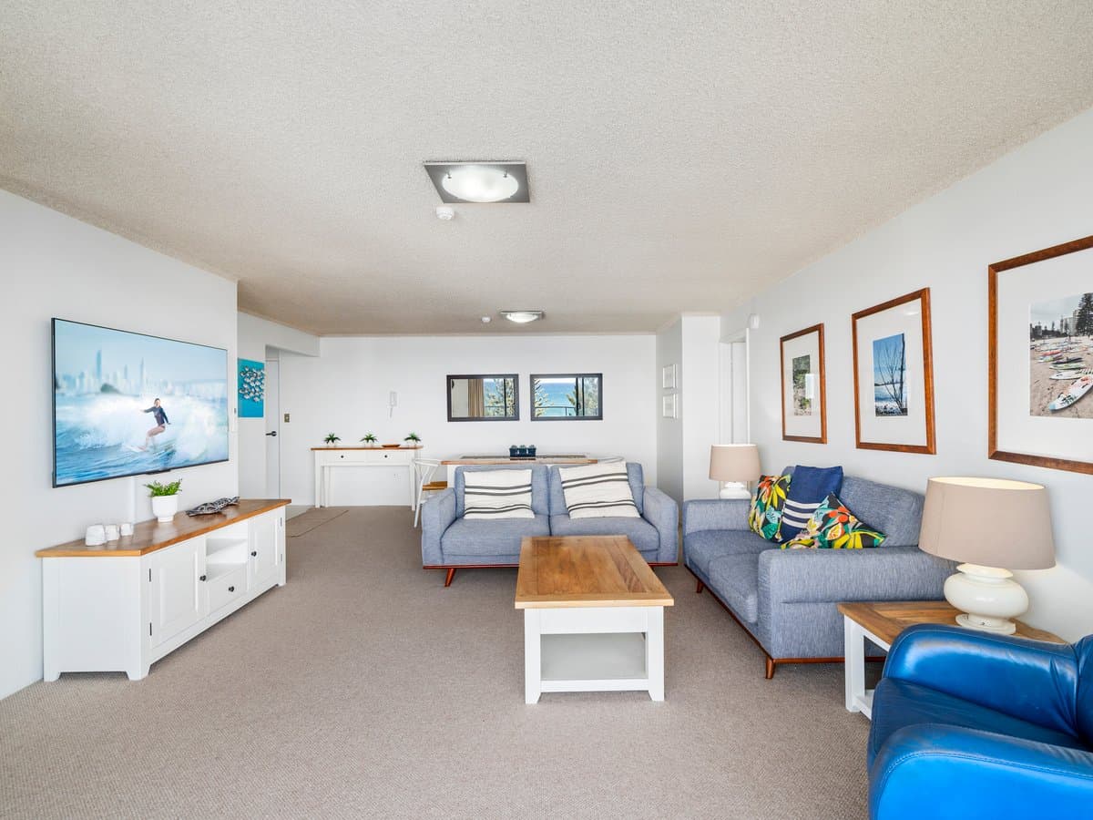 Furnished 2 Bedroom House in Burleigh Heads
