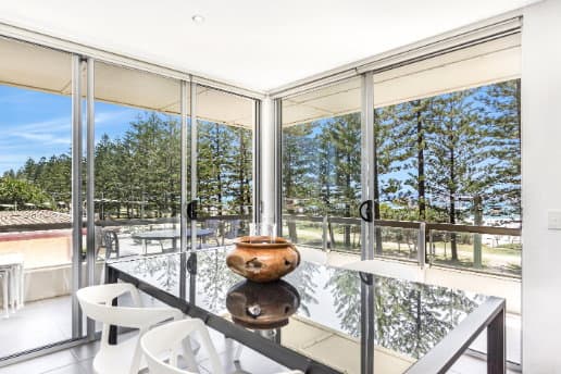 Furnished 3 Bedroom House in Burleigh Heads