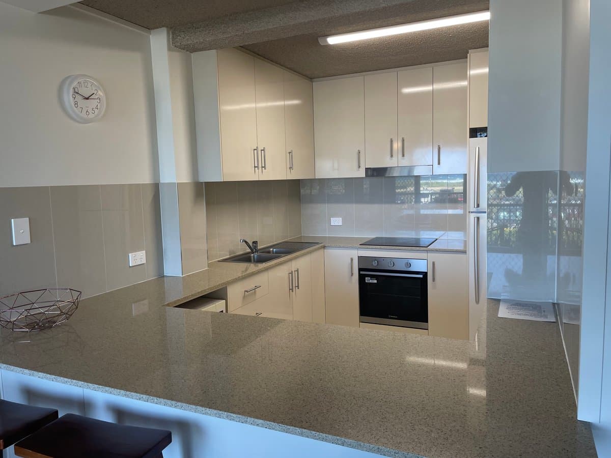 Furnished 2 Bedroom House in Mermaid Beach