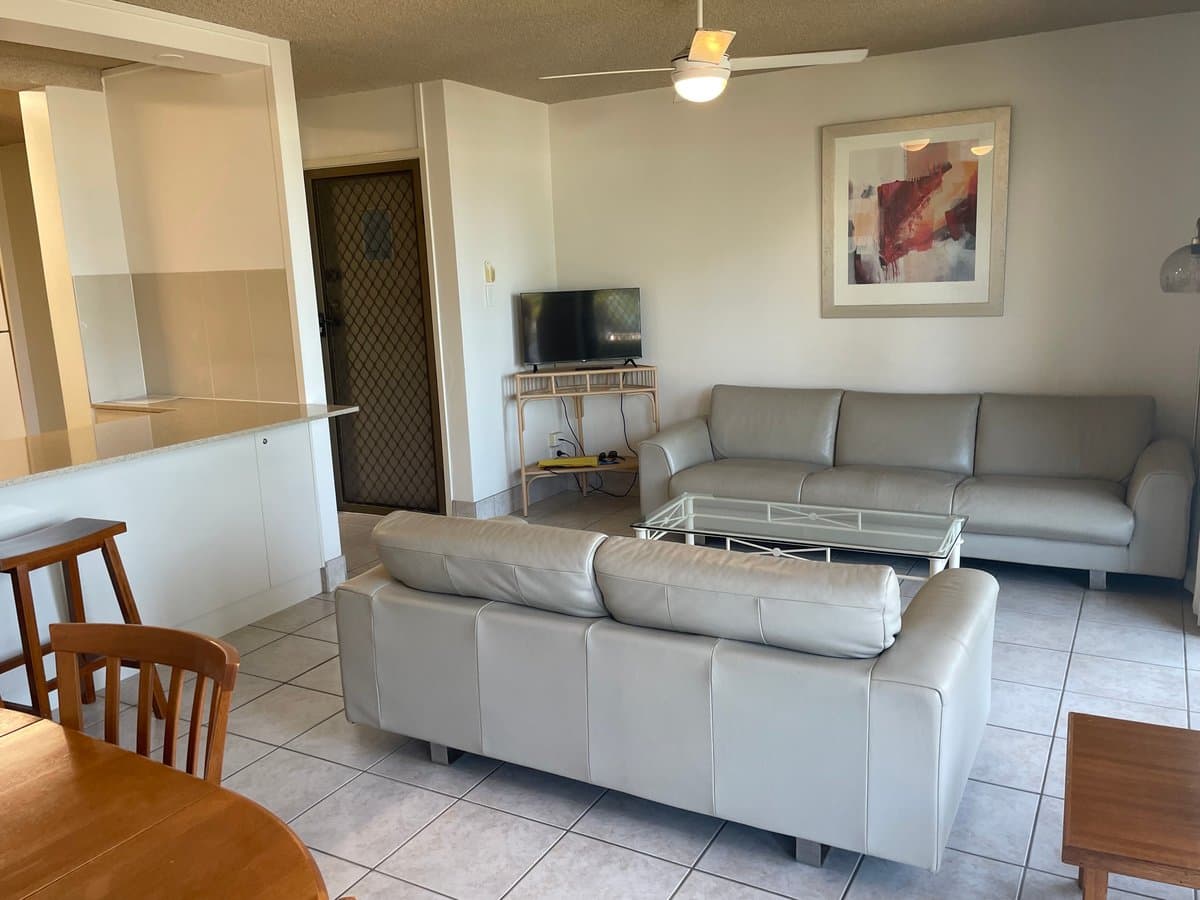 Furnished 2 Bedroom House in Mermaid Beach