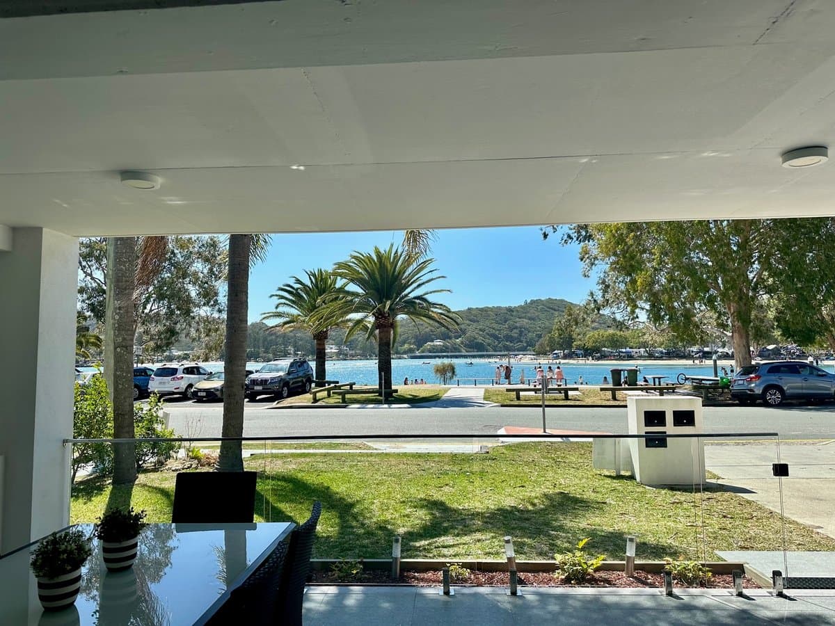 Furnished 2 Bedroom House in Palm Beach