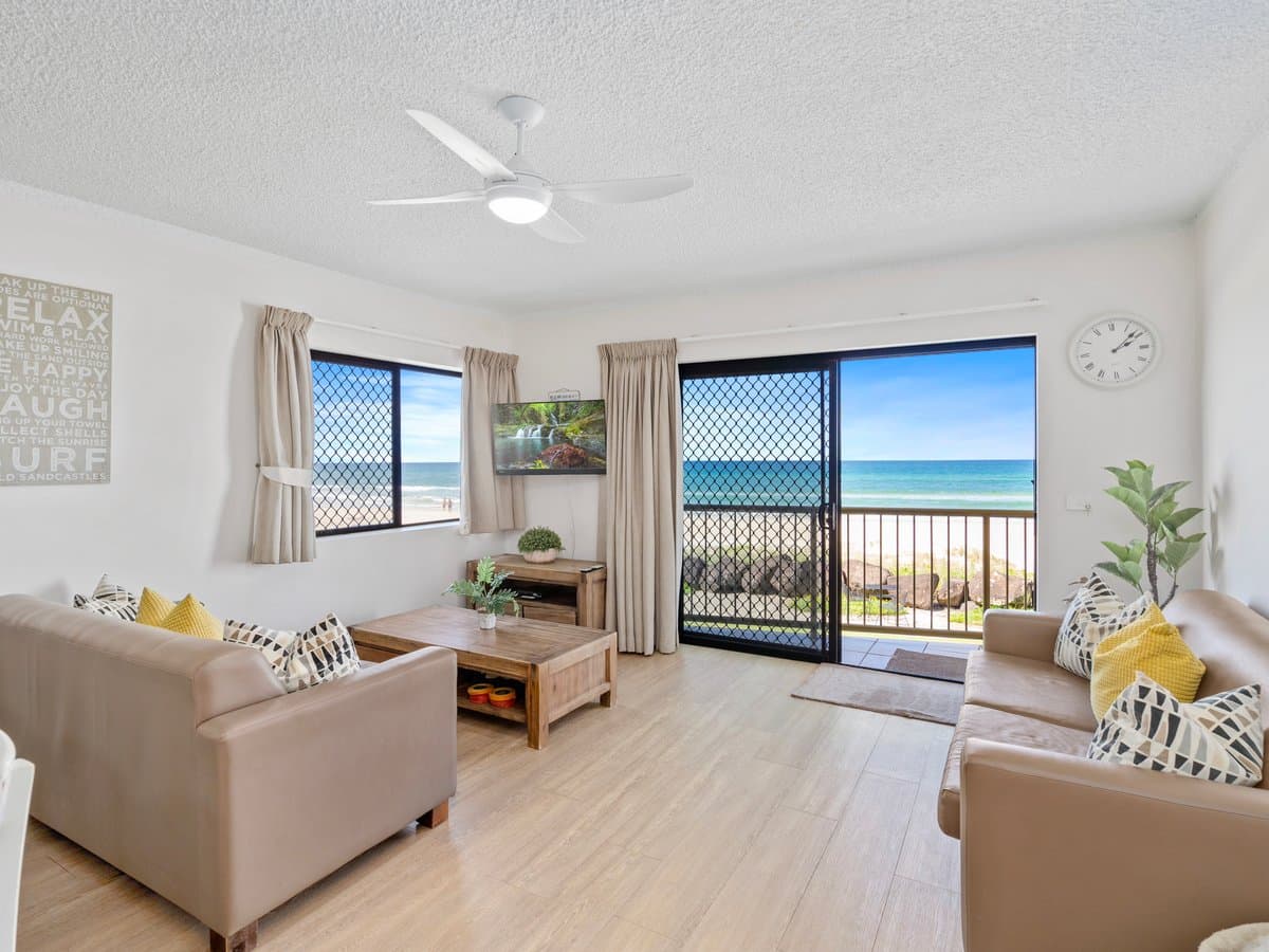 Furnished 3 Bedroom House in Palm Beach