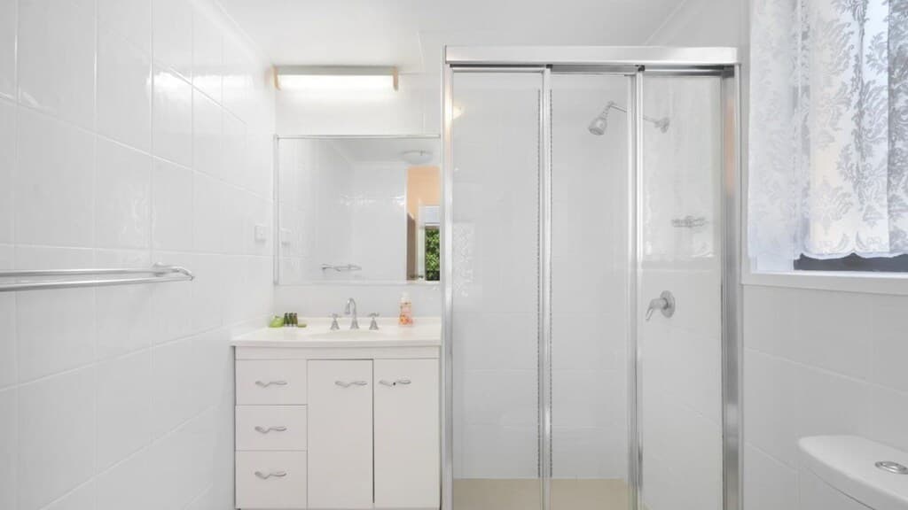 Furnished 2 Bedroom House in Mermaid Beach
