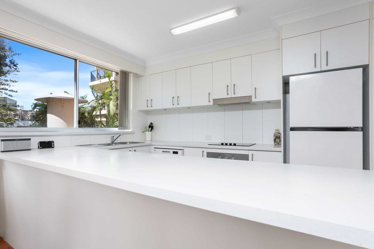 Furnished 2 Bedroom House in Mermaid Beach