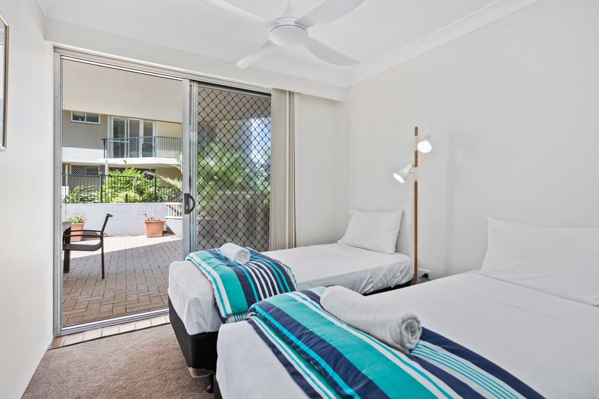 Furnished 2 Bedroom House in Mermaid Beach