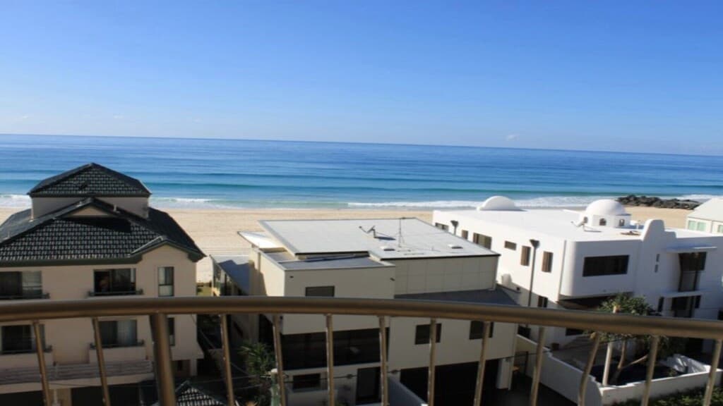 Furnished 2 Bedroom House in Palm Beach