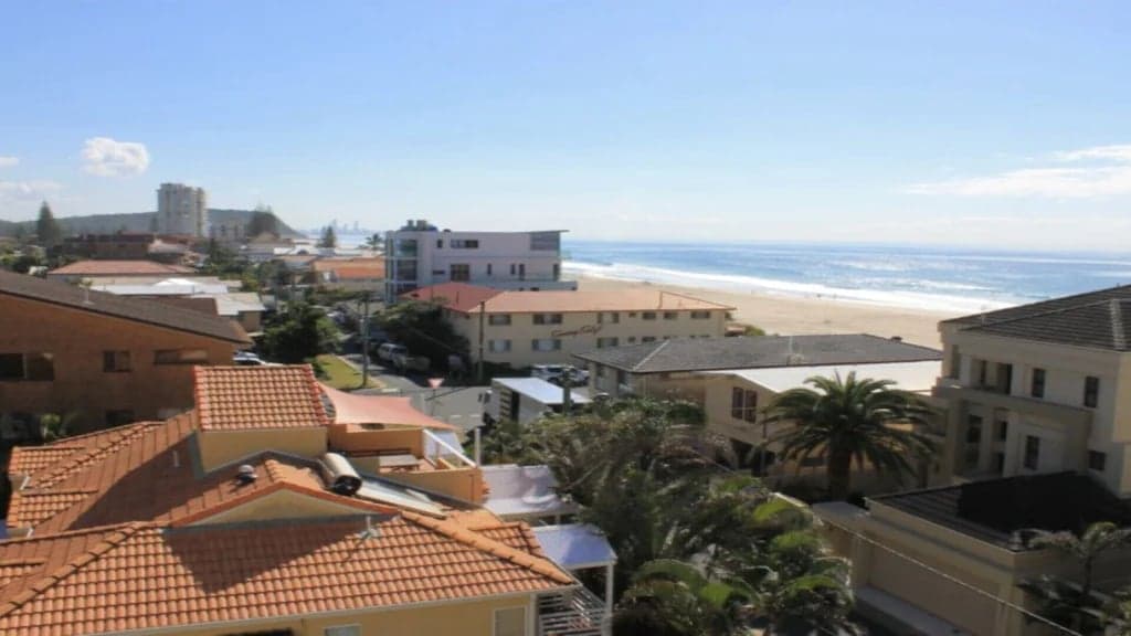 Furnished 2 Bedroom House in Palm Beach
