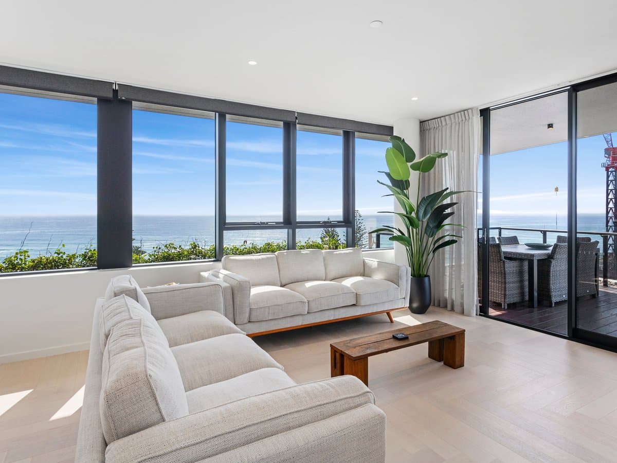 Furnished 3 Bedroom House in Palm Beach