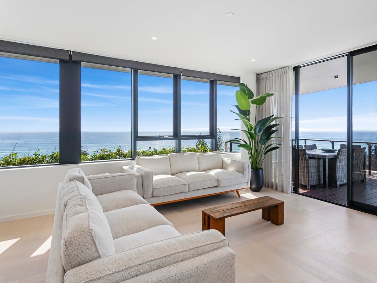 Furnished 3 Bedroom House in Palm Beach