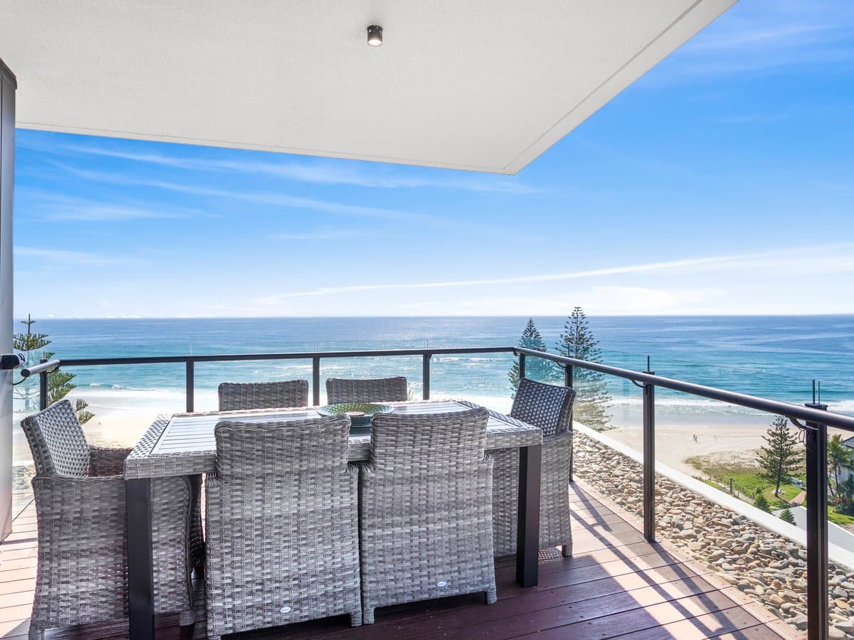 Furnished 3 Bedroom House in Palm Beach