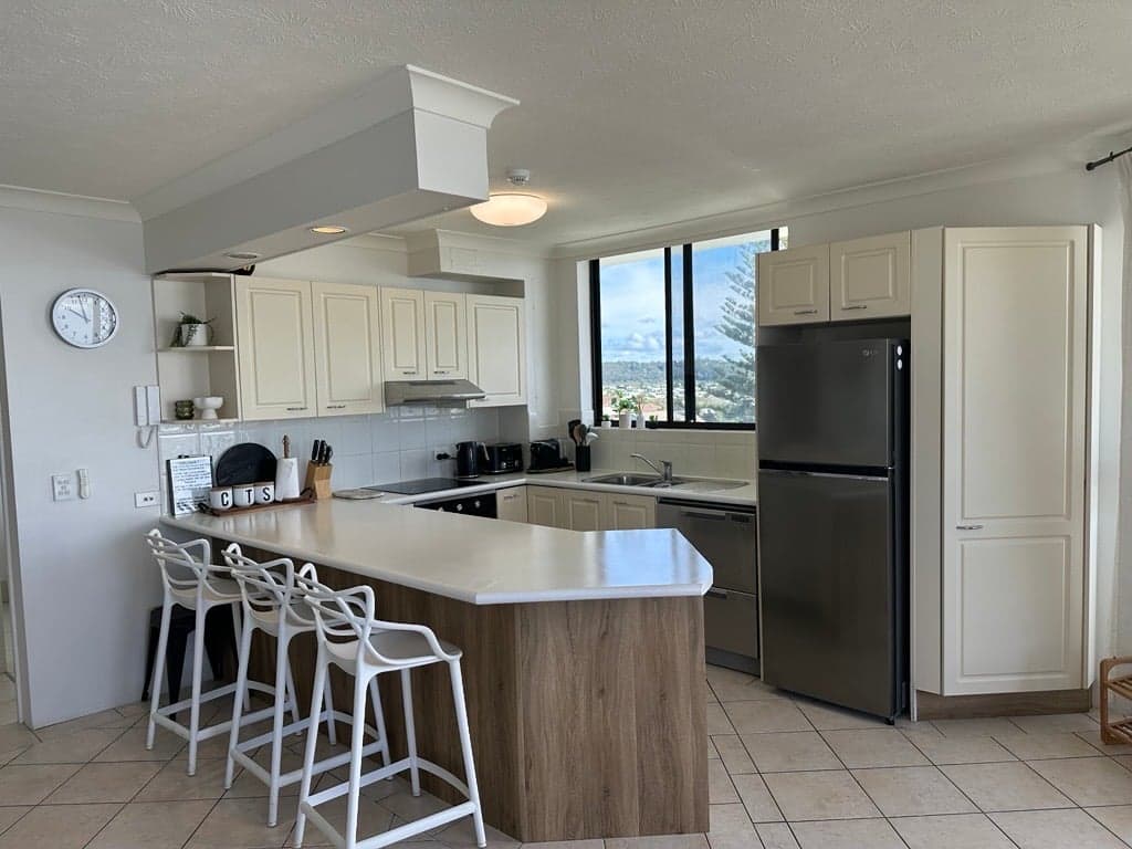 Furnished 2 Bedroom House in Palm Beach